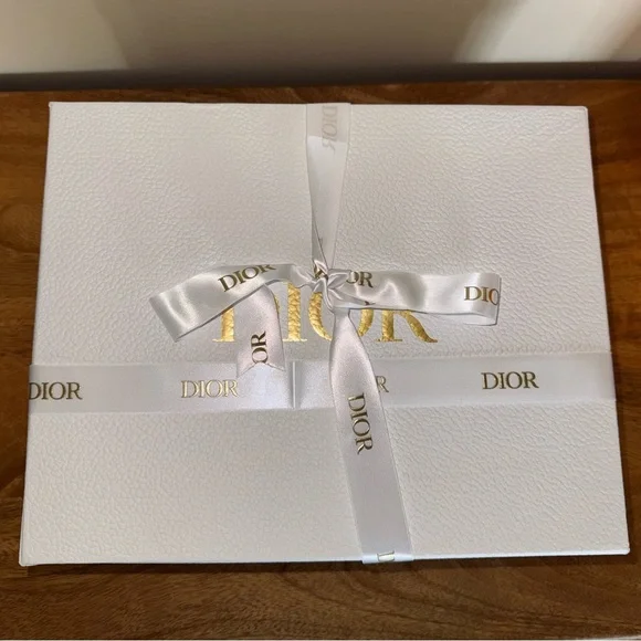 Like New 💕 DIOR Mini Saddle Bag Black Grained Calfskin Leather Gold Shoulder Bag - Picture 13 of 16